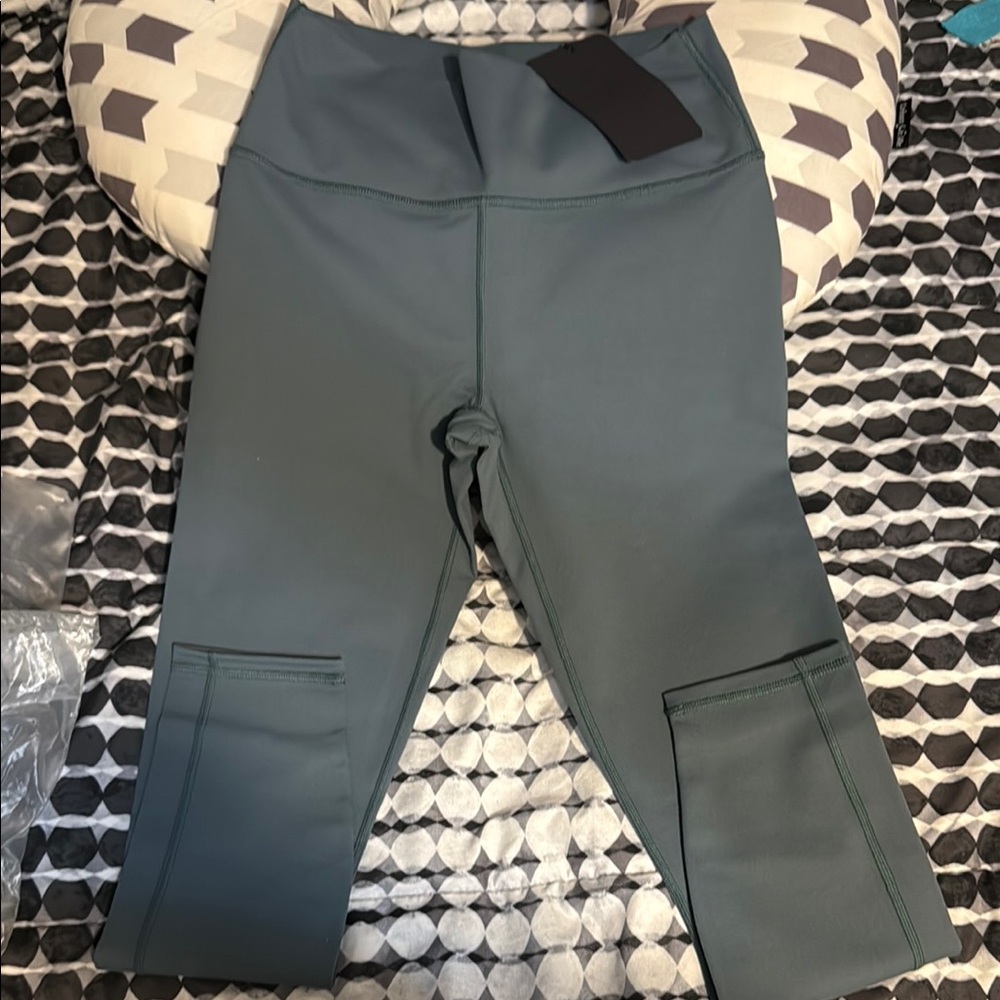 Fabletics Green Performance Leggings High Waist